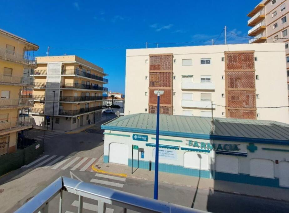 Appartamento Amplio Piso Con Terraza A 50 M De Playa Miramar Esterno foto