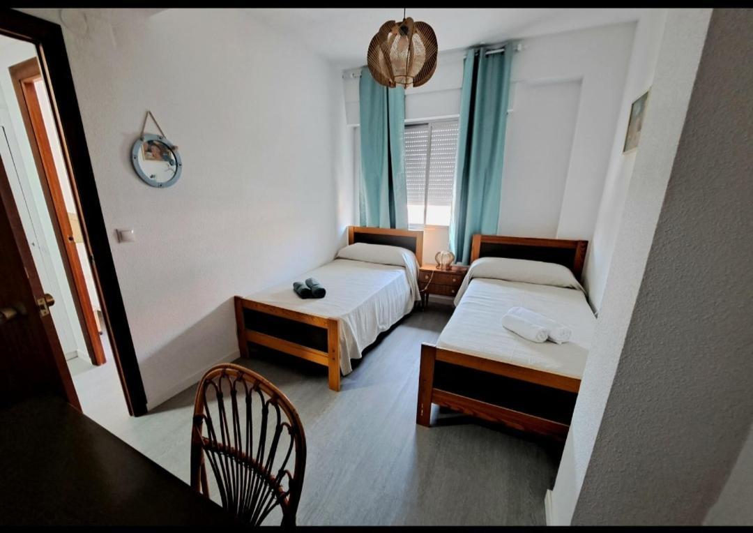 Appartamento Amplio Piso Con Terraza A 50 M De Playa Miramar Esterno foto